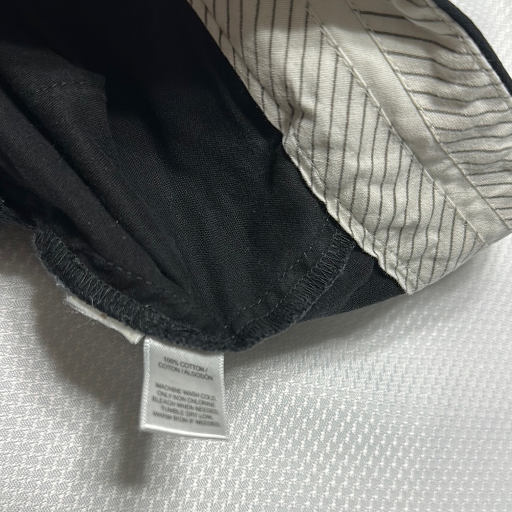 LOFT Black Bermuda Shorts Casual Style - Picture 7 of 7